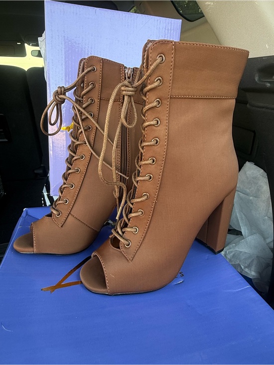 Cape Robbin Shoes - Women's Lace-Up Peep Toe Block Heel Ankle Boots - Brown